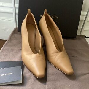Bottega Veneta Leather Nappa Dream Nude Heels ~ Excellent Condition ~ Size 39.5